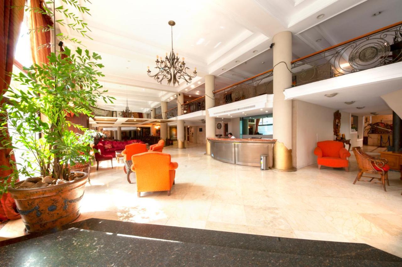 Granados Park Hotel Asuncion Bagian luar foto