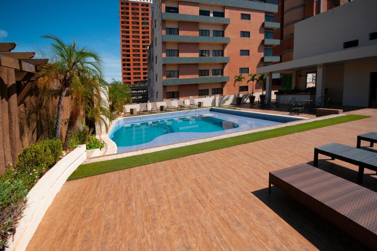 Granados Park Hotel Asuncion Bagian luar foto