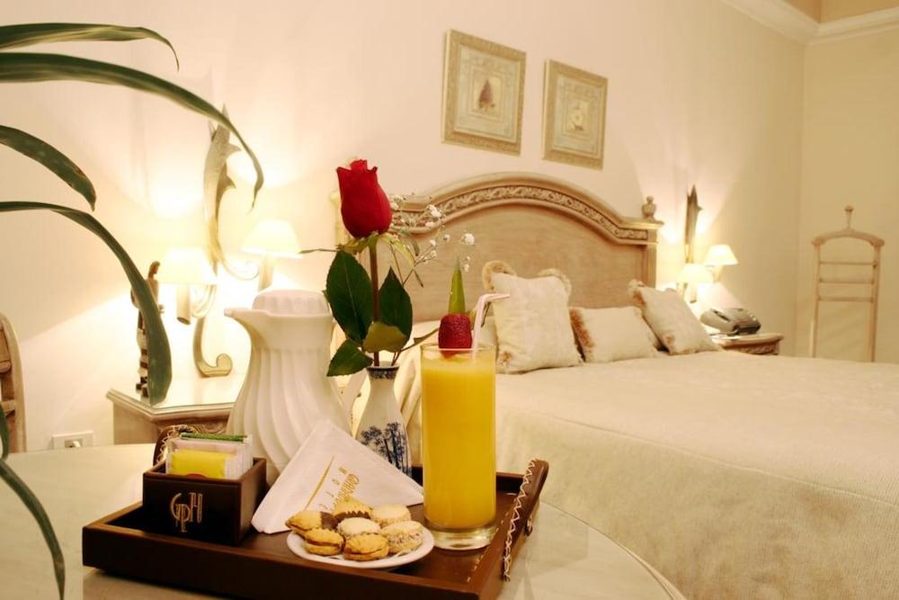 Granados Park Hotel Asuncion Bagian luar foto