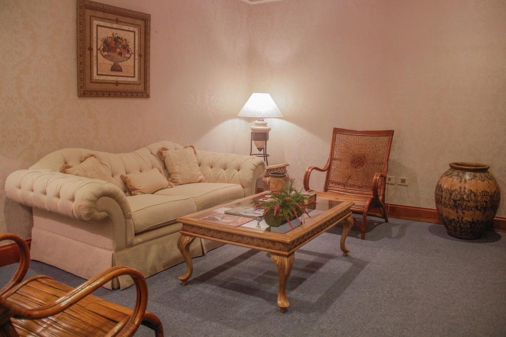 Granados Park Hotel Asuncion Bagian luar foto